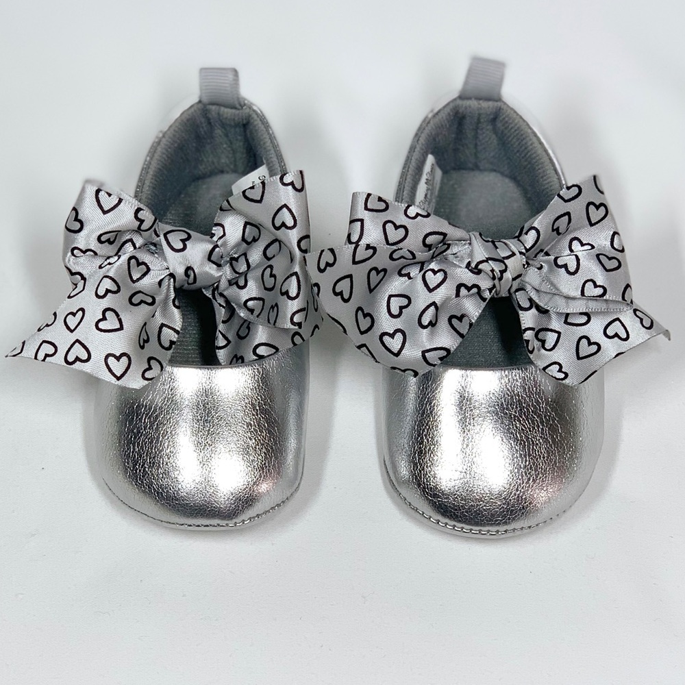 Silver Baby Crib Shoes Stepping Stones 6-9 months